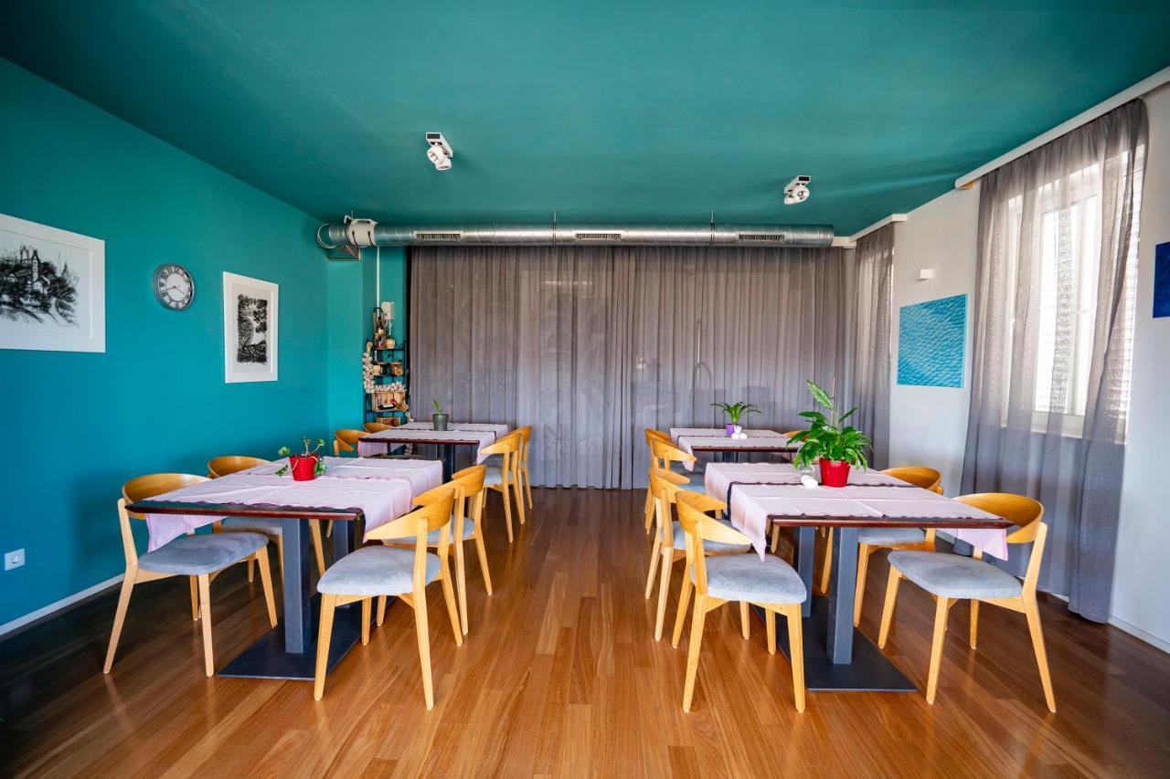 Apartments Villa Azzurra ボル エクステリア 写真