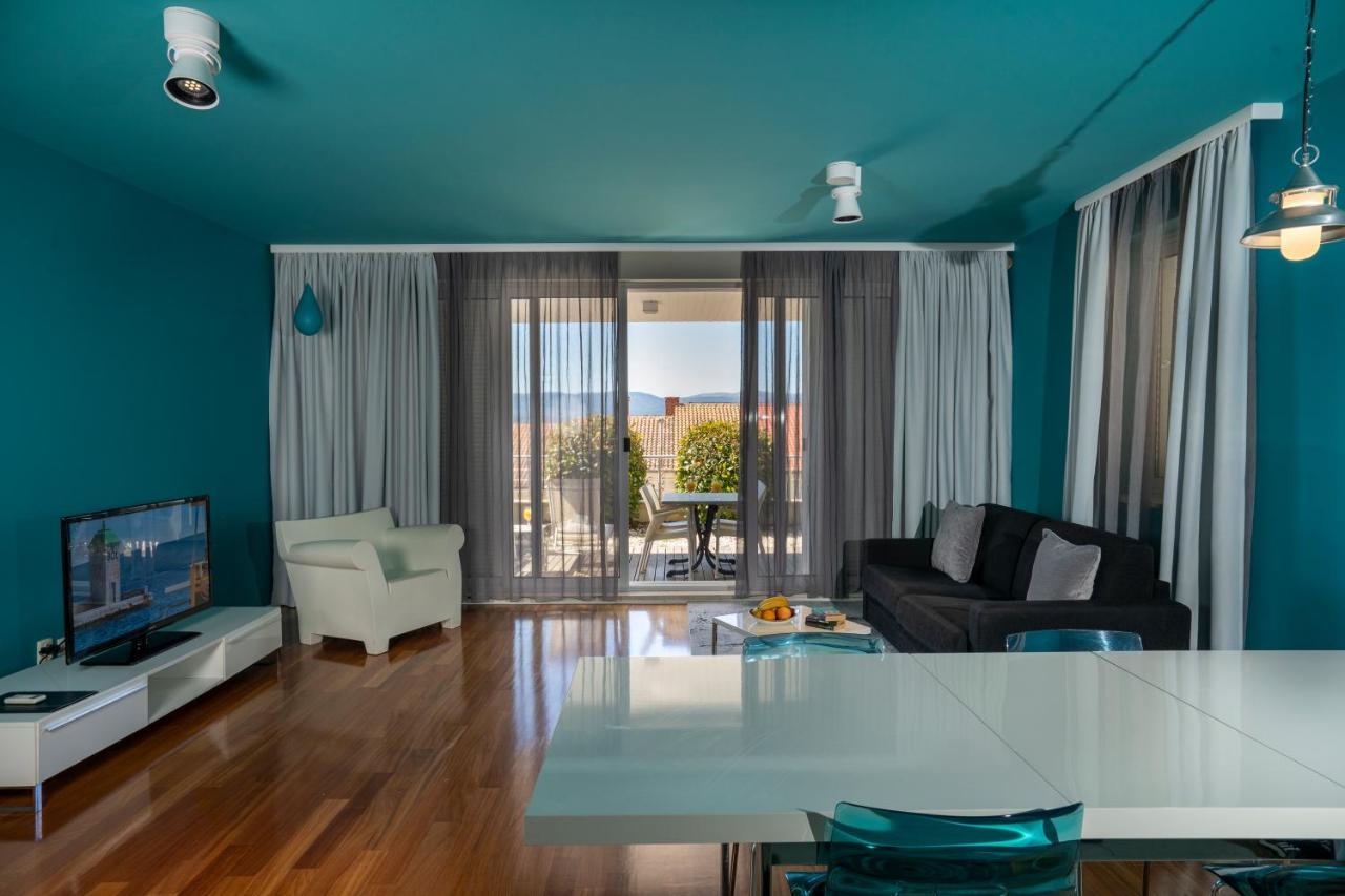 Apartments Villa Azzurra ボル エクステリア 写真