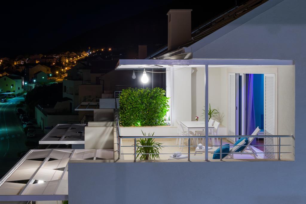 Apartments Villa Azzurra ボル エクステリア 写真